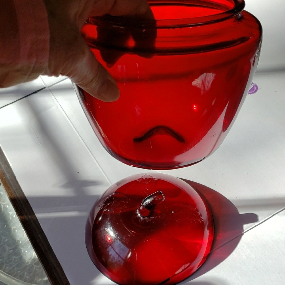 Anchor Hocking Ruby Red Glass Apple Container - Picture 2 of 5